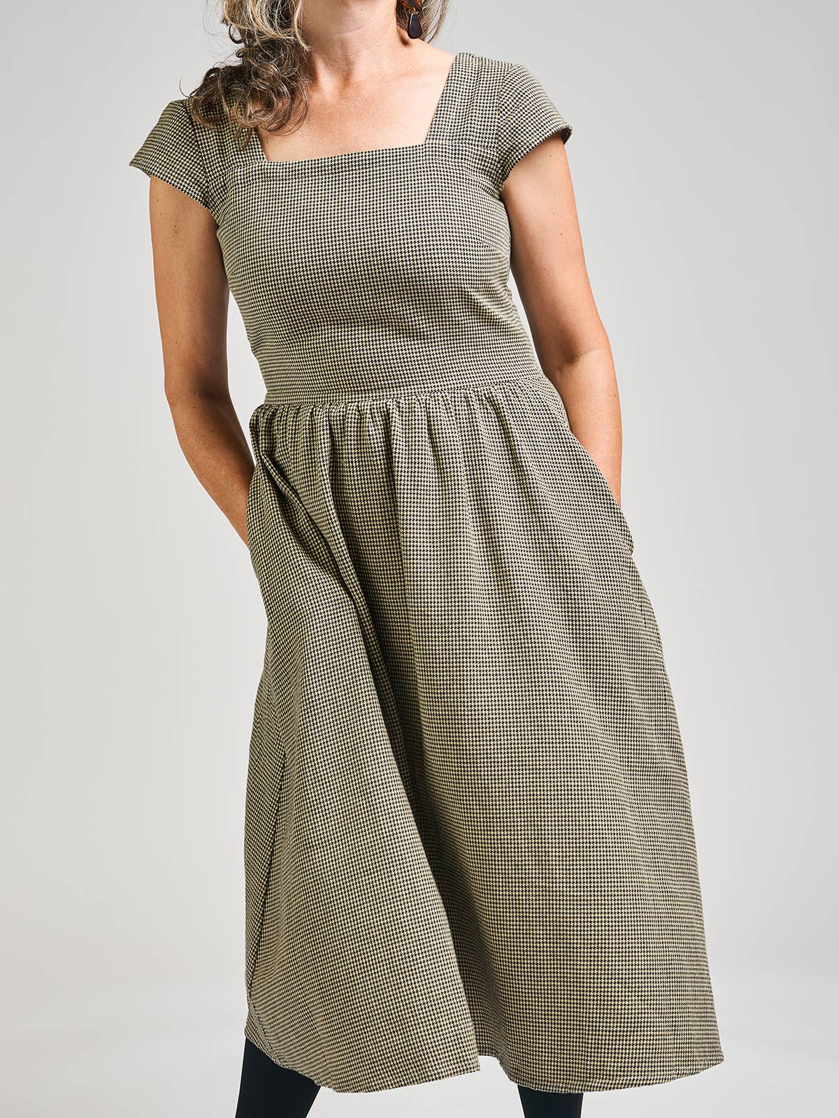 Rupi Midi Dress Houndstooth