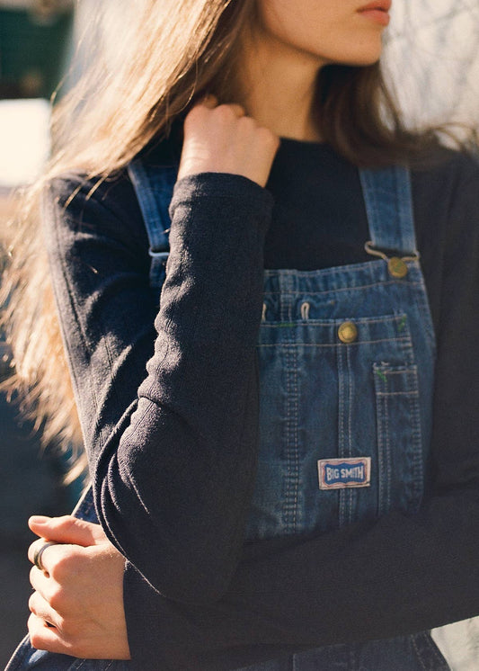 The Nephele Textured Long Sleeve // Heather Grey // Charcoal Grey