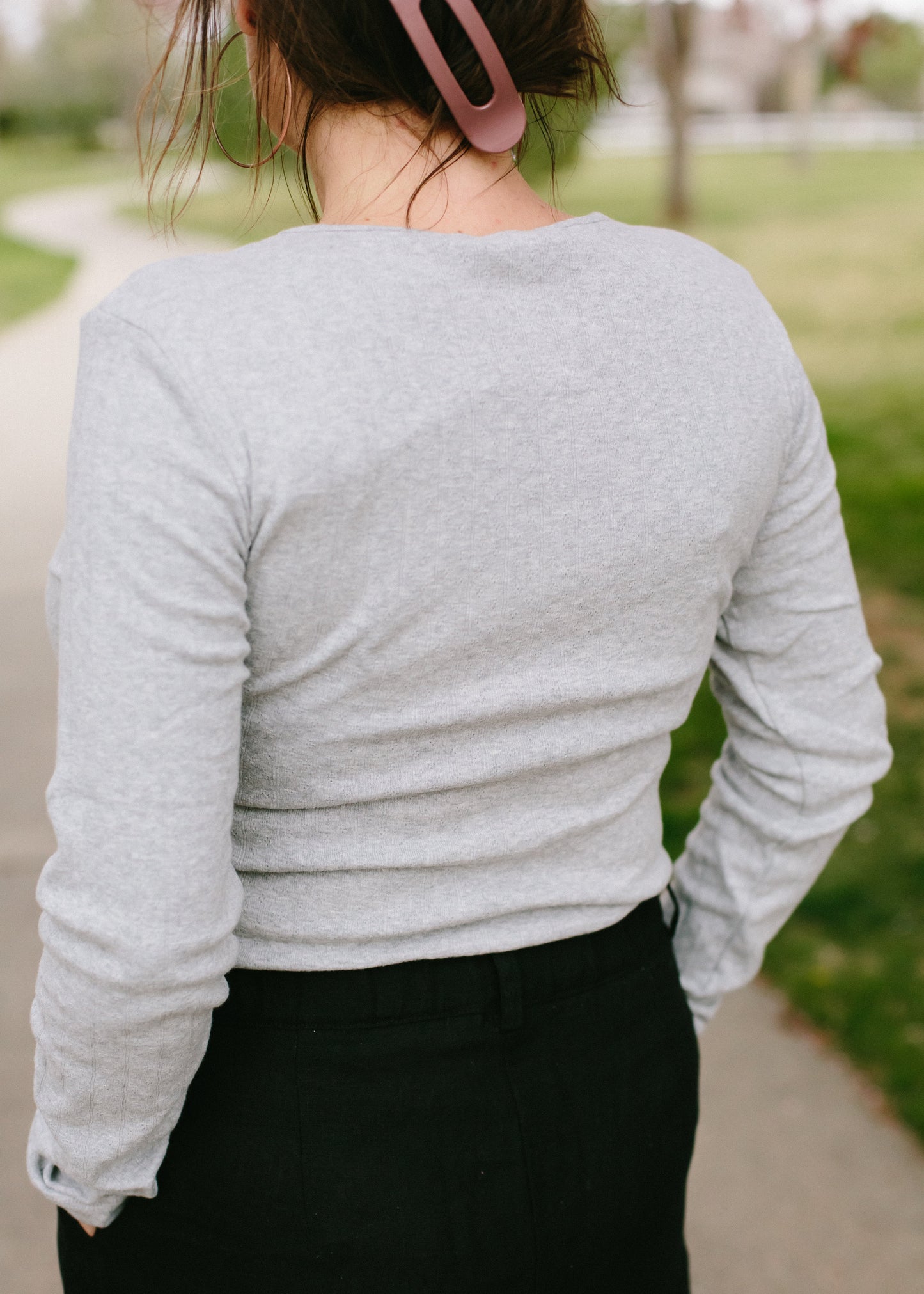 The Nephele Textured Long Sleeve // Heather Grey