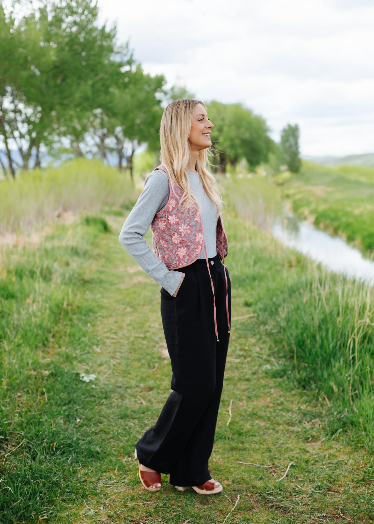 The Lotus Linen Pants // Noir Black