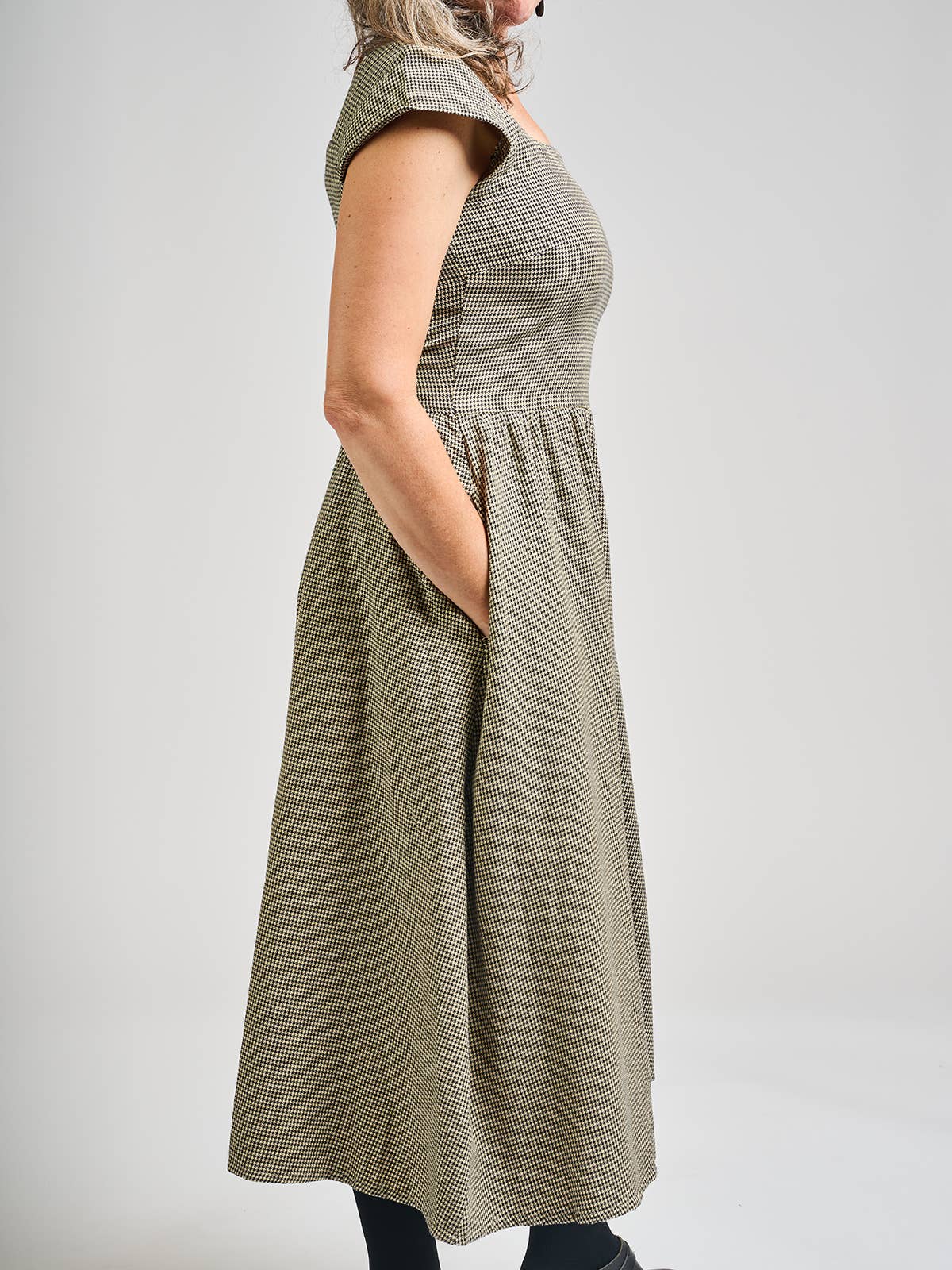 Rupi Midi Dress Houndstooth