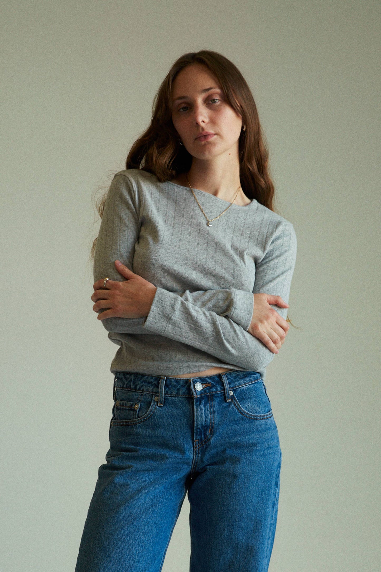 The Nephele Textured Long Sleeve // Heather Grey